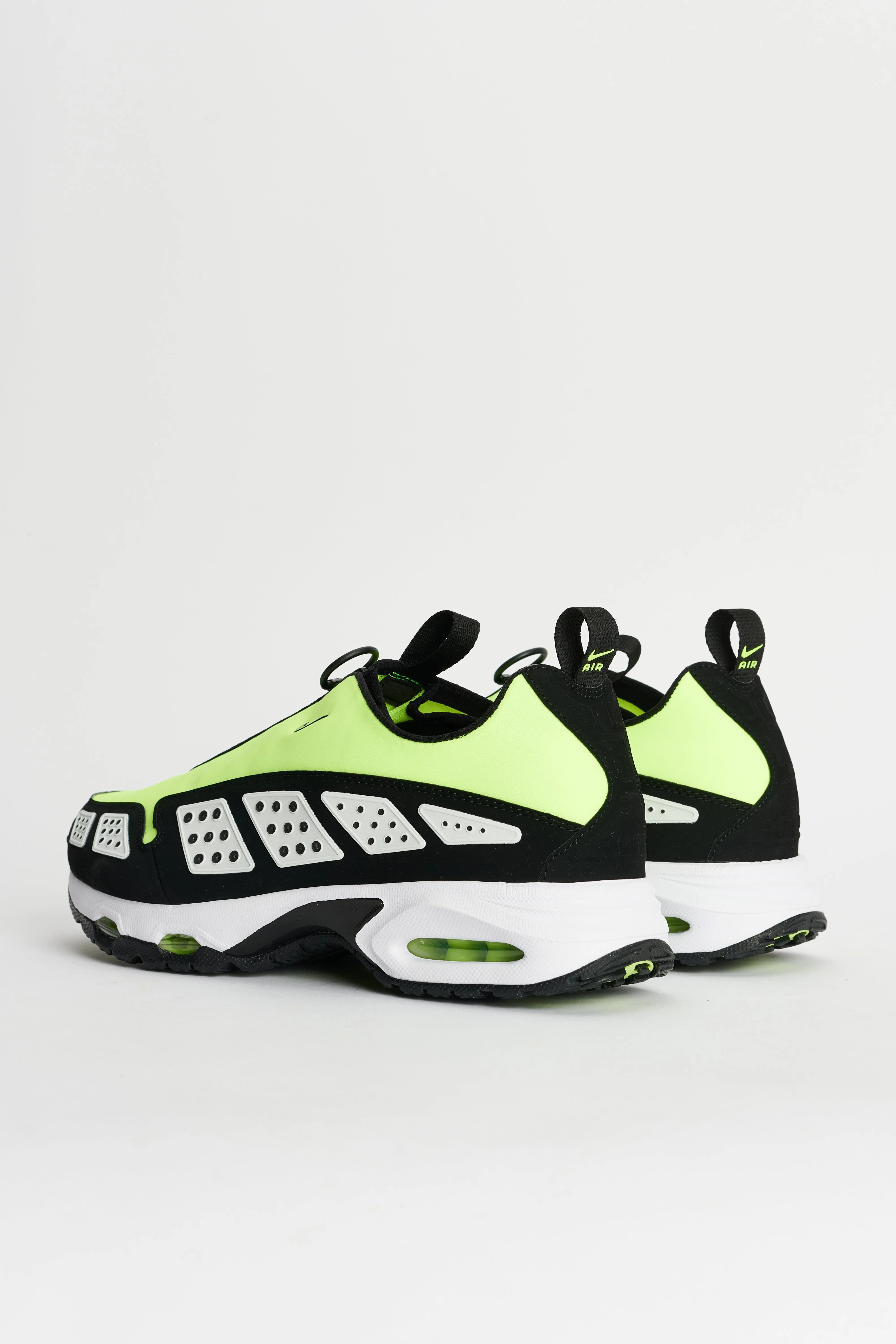 Nike W’s Air Max SNDR Volt / Black