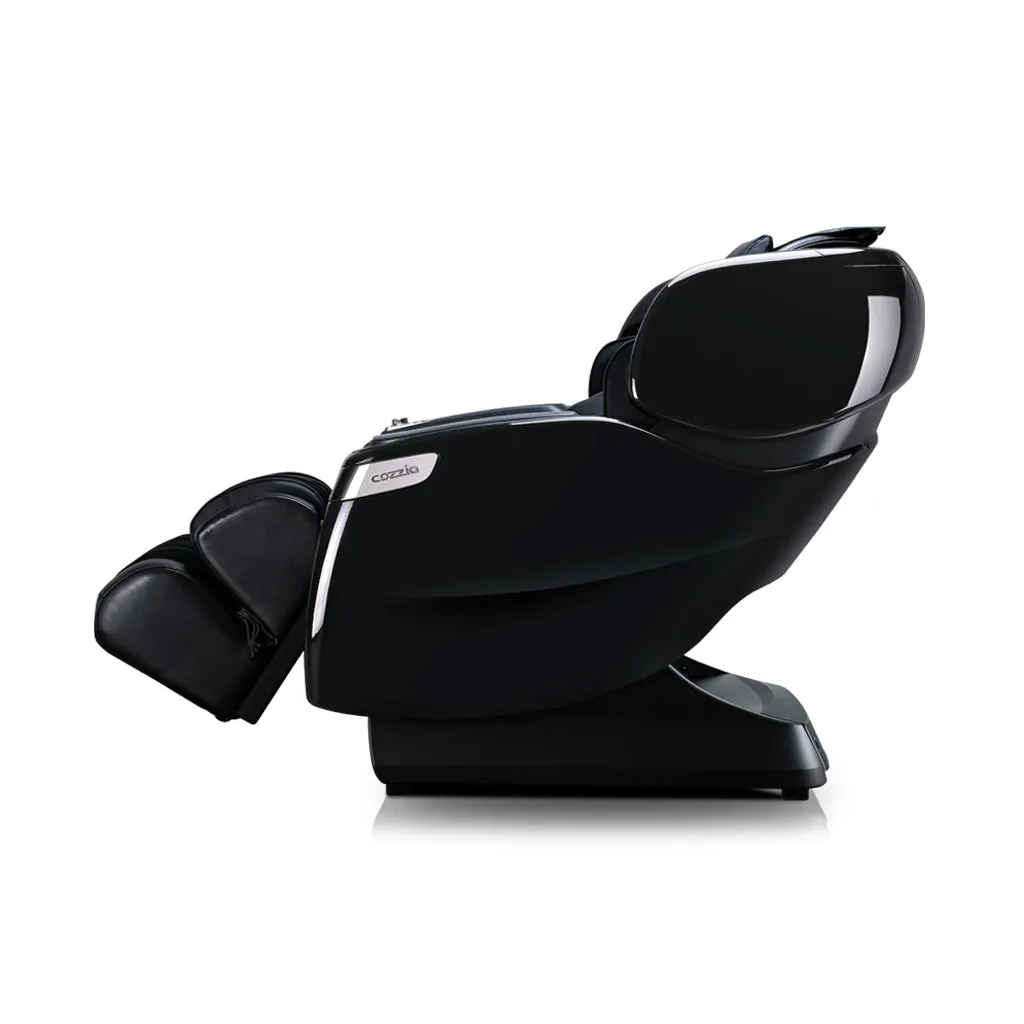 Qi™ XE Pro Massage Chair in Champagne