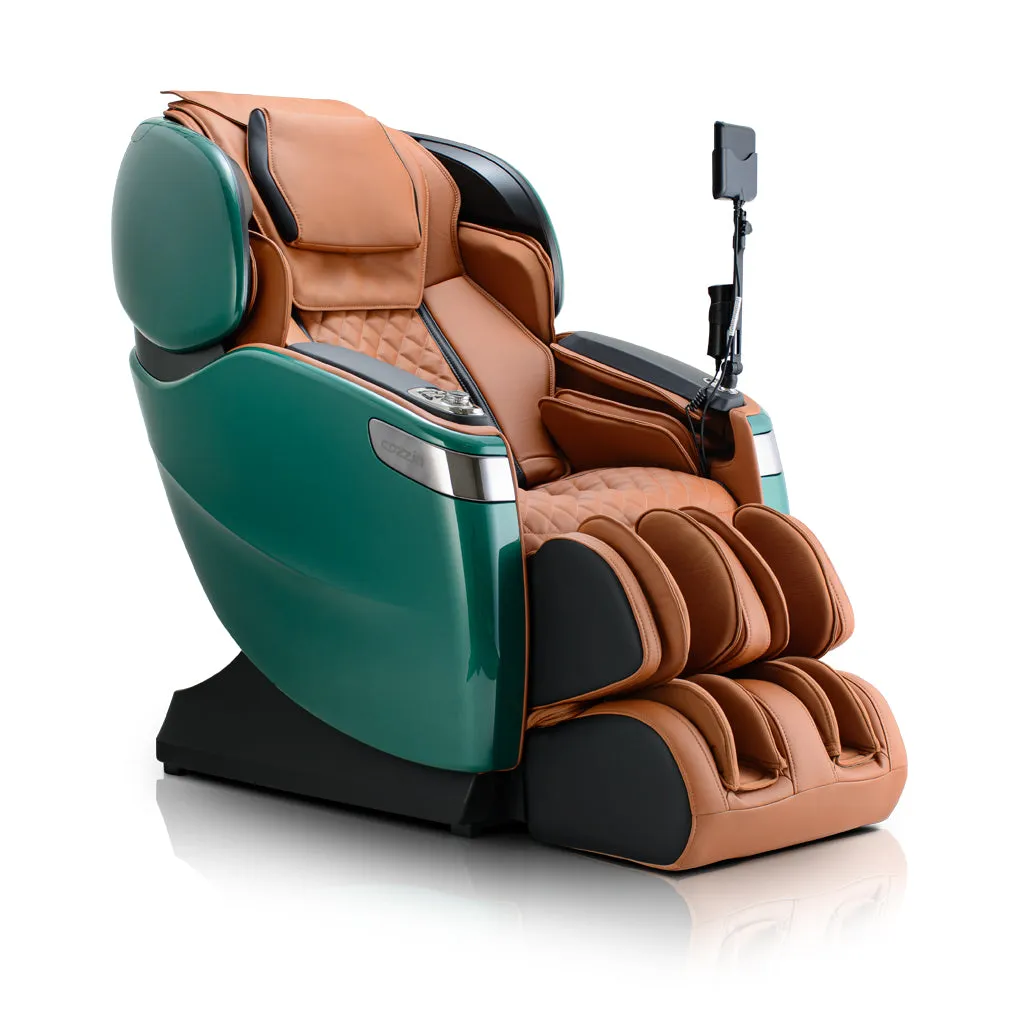 Qi™ XE Pro Massage Chair in Champagne