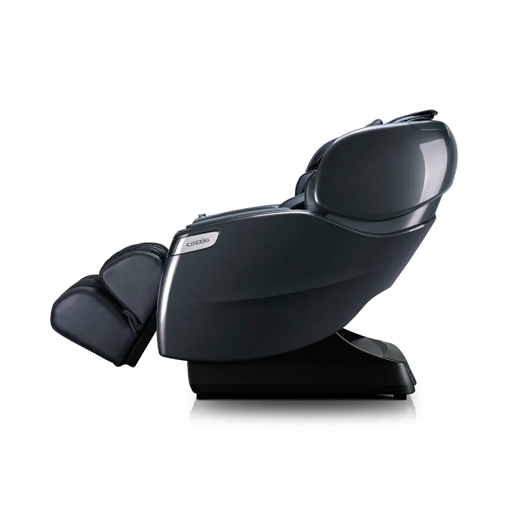 Qi™ XE Pro Massage Chair in Champagne