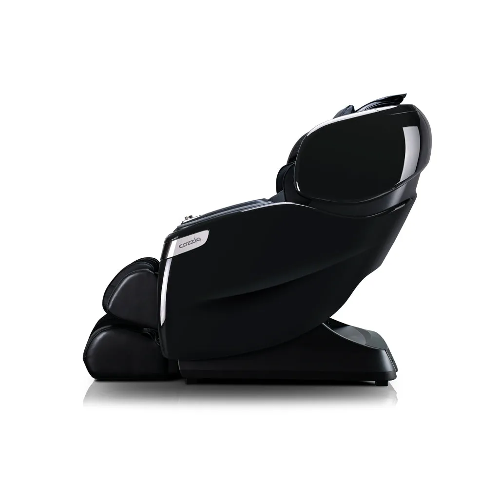 Qi™ XE Pro Massage Chair in Champagne