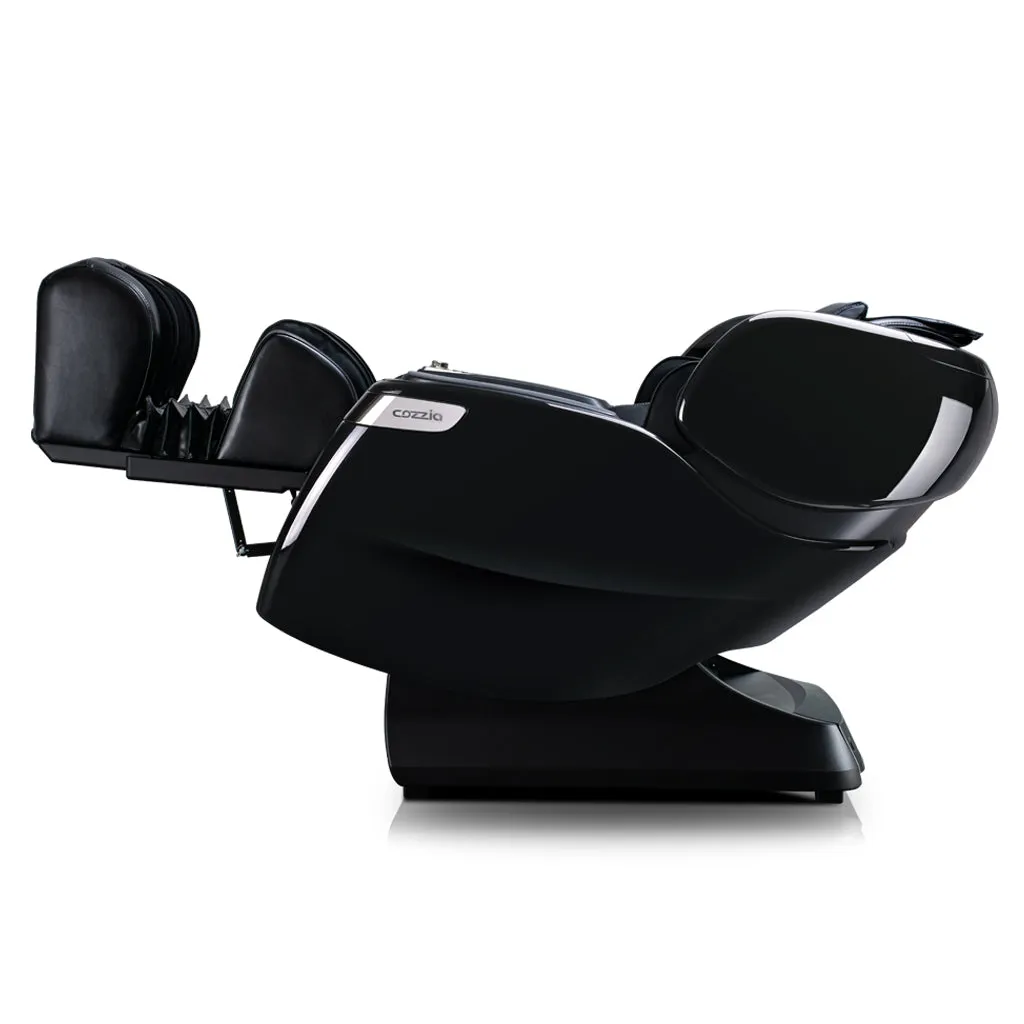 Qi™ XE Pro Massage Chair in Champagne