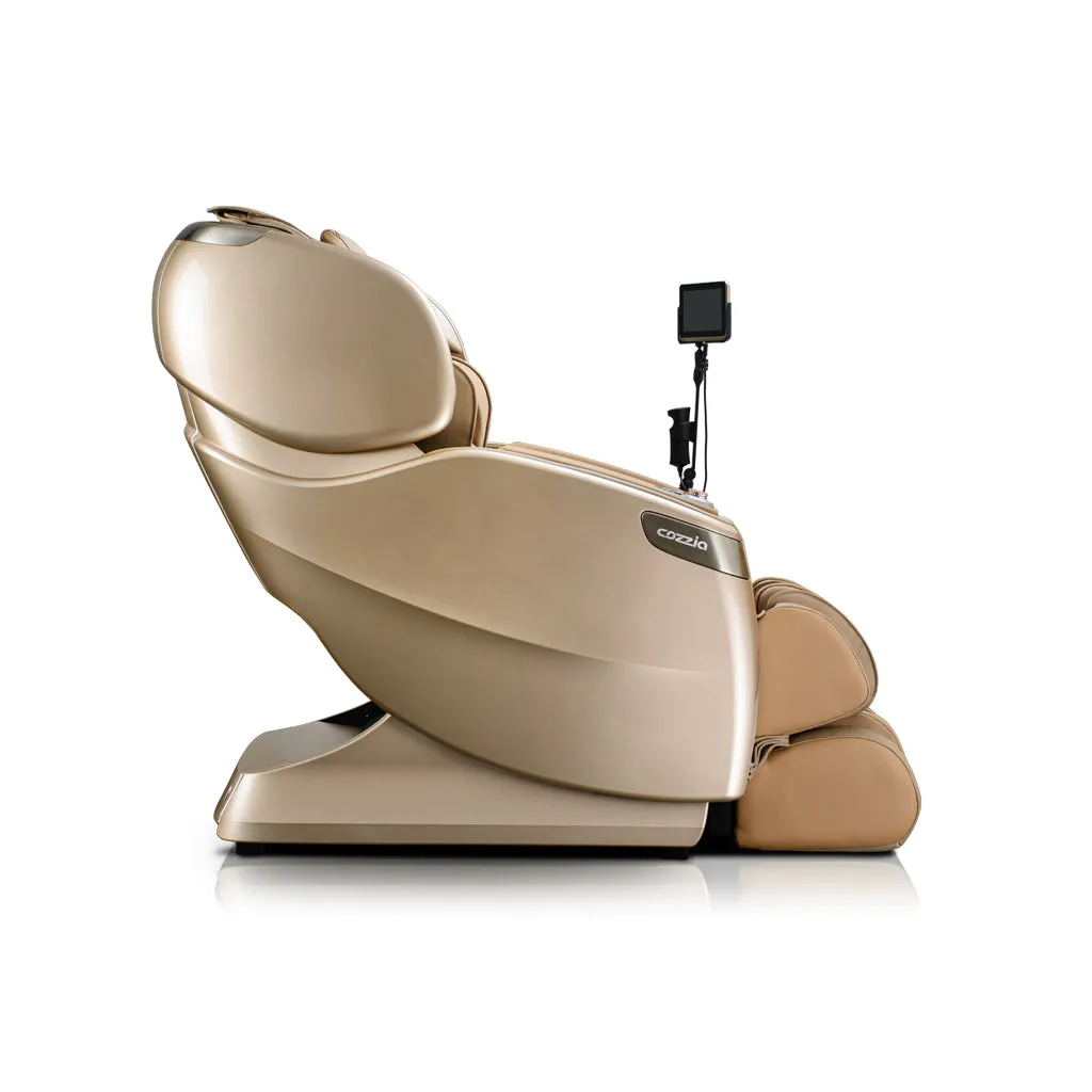 Qi™ XE Pro Massage Chair in Champagne