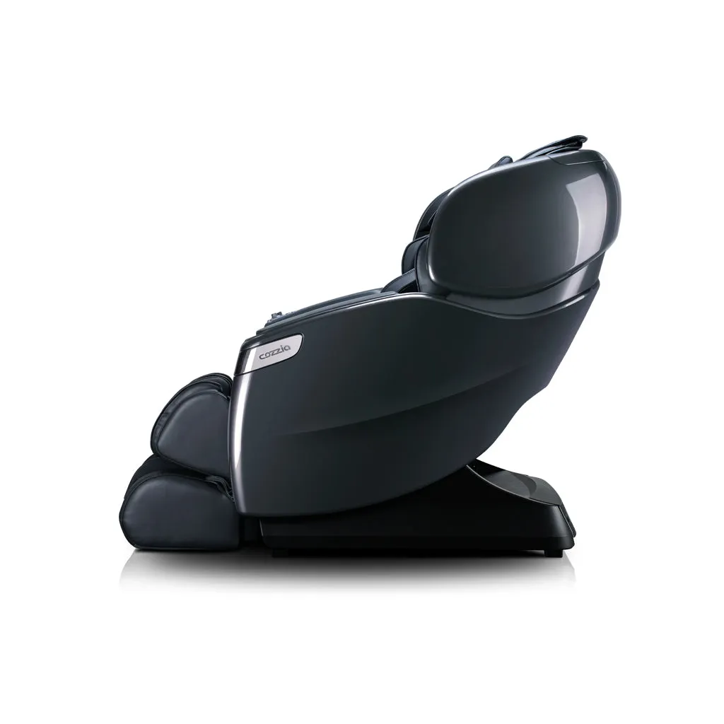 Qi™ XE Pro Massage Chair in Champagne