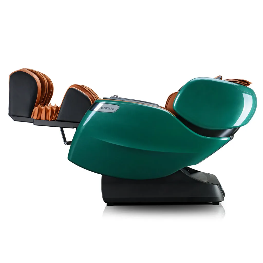 Qi™ XE Pro Massage Chair in Champagne